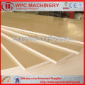 Polvo de madera + máquina compuesta del polvo del PVC / máquina del tablero de la espuma del PVC de WPC